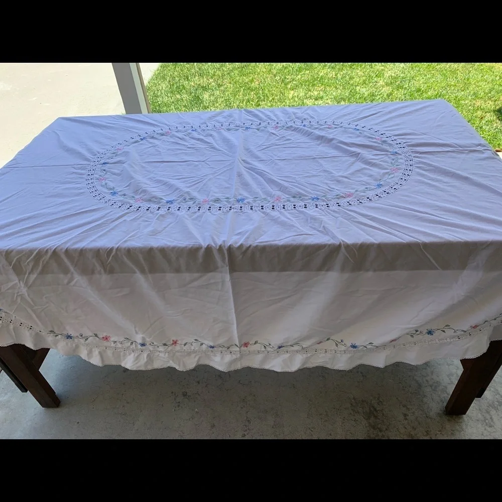 Table cloth
